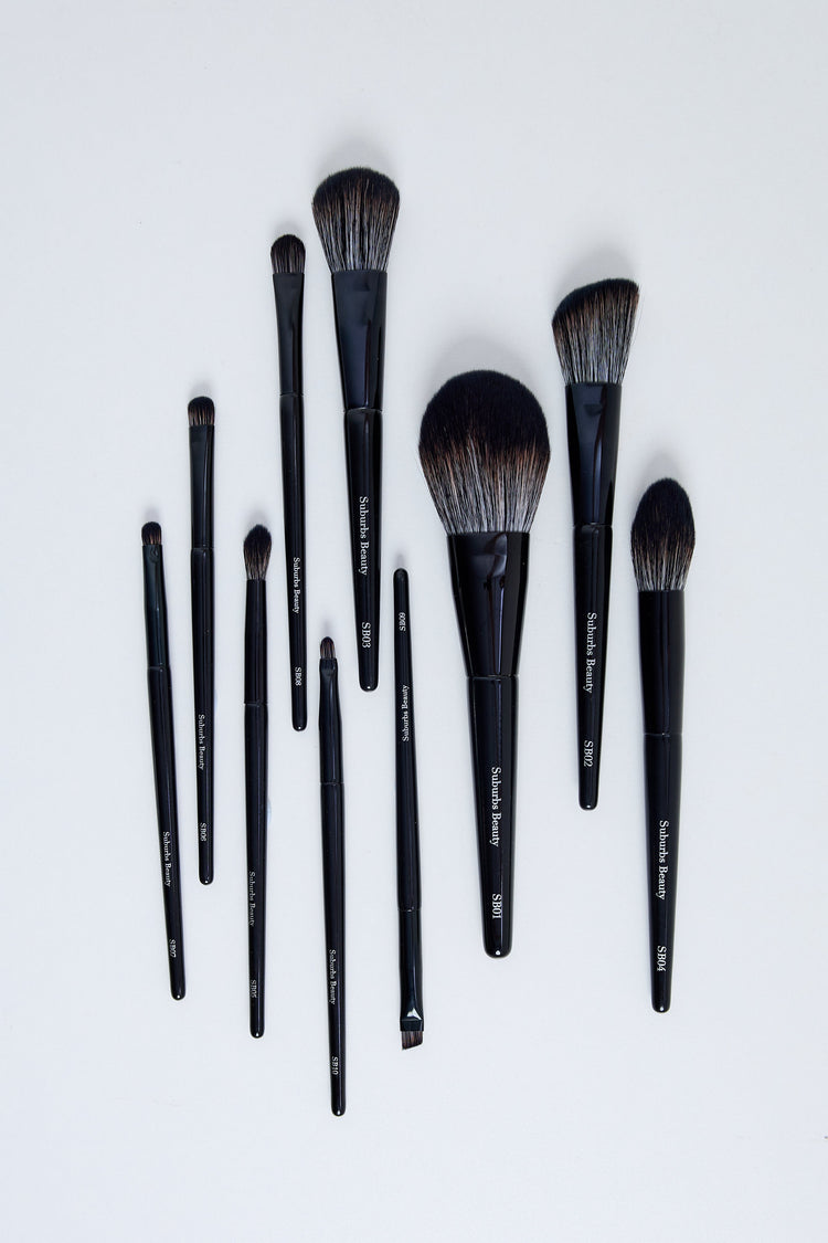 The Multi-Tasker Makeup Brushes