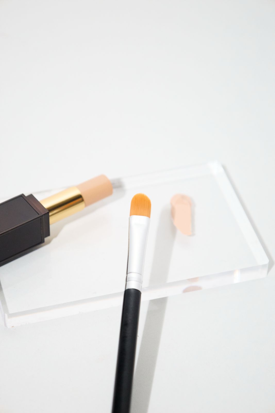 A04 Tapered Concealer Makeup Brush