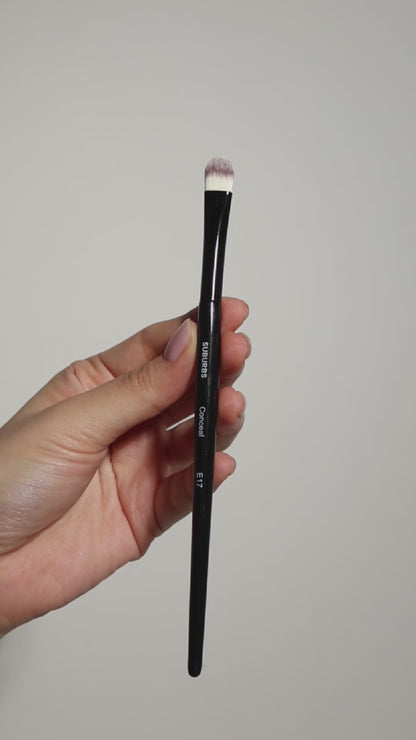 E17 Flat Concealer Brush