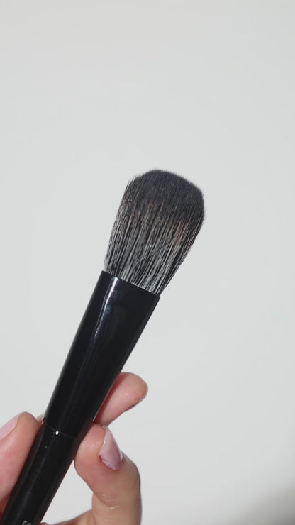 SB03 Multi-Tasking Face Makeup Brush